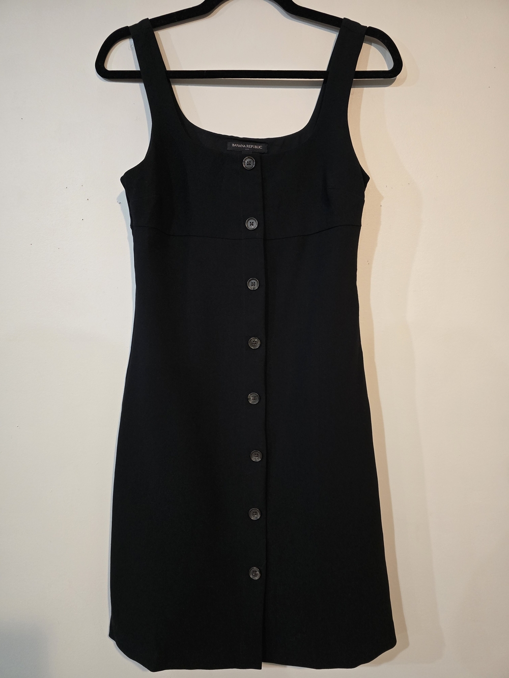 Women's Banana Republic Black Button-Front Square-Neck Dress. Size 0